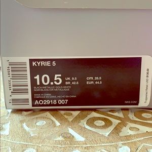 Nike Kyrie 5 athletic/ sneakers shoes